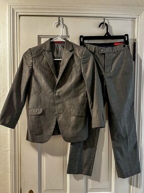 Boys grey 2-piece suit